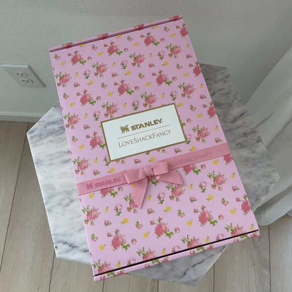 🎀 STANLEY x LoveShackFancy Quencher H2.0 Flowstate Tumbler 30oz Ibiza Sunset - Picture 11 of 12